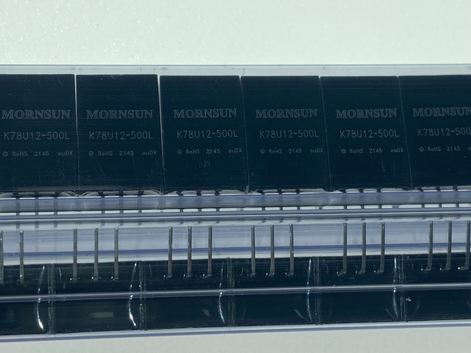 K78U15-500L力ICモジュールK78U Mornsun DC DCのコンバーターまっすぐなPin 5